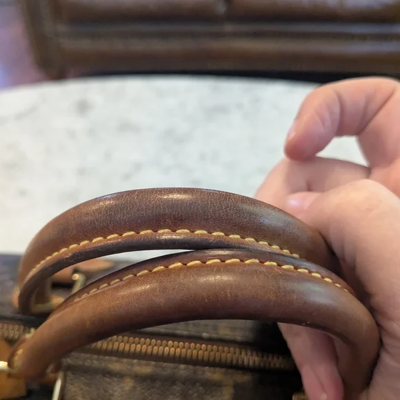 Louis Vuitton Monogram Canvas Speedy 30 - Picture 12 of 16